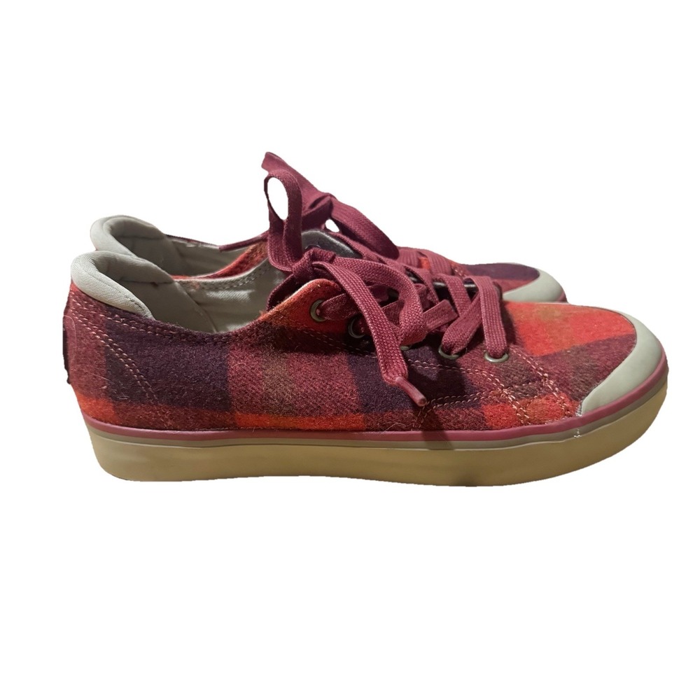 Keen Shoes Womens 7.5 Elsa Plaid Fleece Sneaker‎ Red